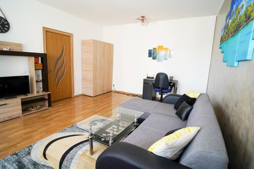 Sky Modern 1 Bedroom Apt W Free Parking Bucarest Exterior foto