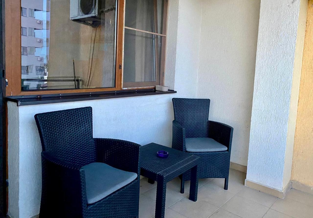 Sky Modern 1 Bedroom Apt W Free Parking Bucarest Exterior foto